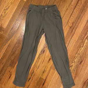 H&M Olive pants